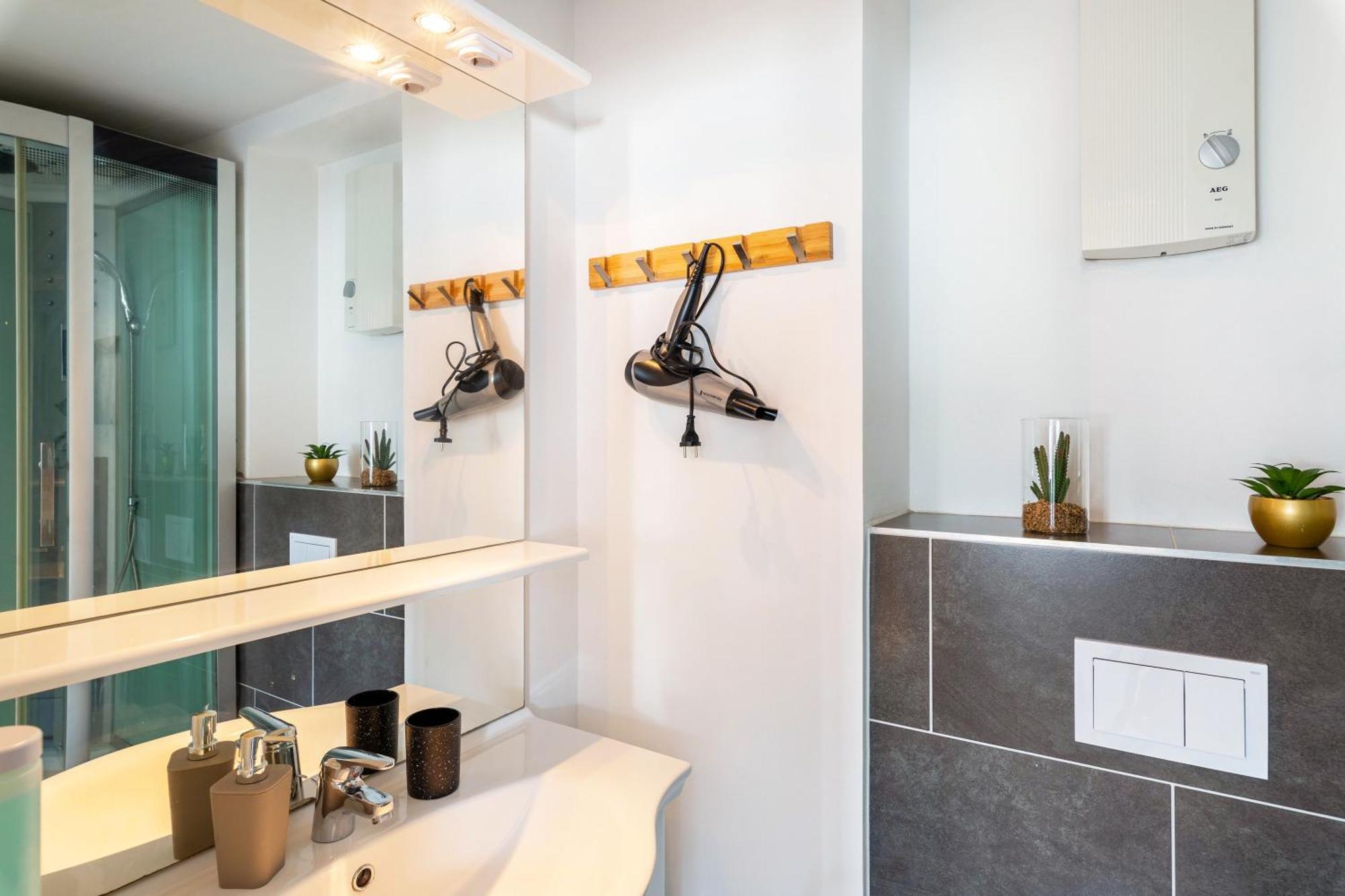 Suite In Essen-City Екстериор снимка